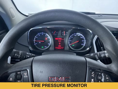 Used 2014 GMC Terrain SLE AWD/4WD image 3