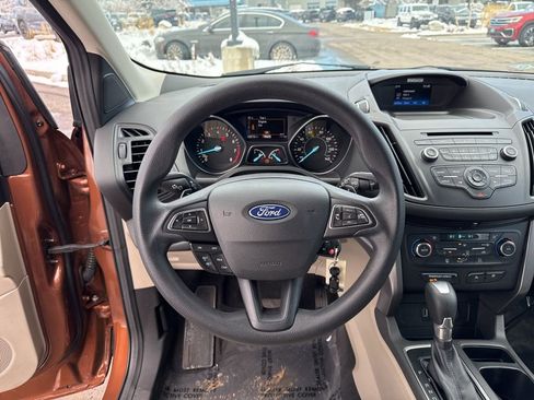 Used 2017 Ford Escape SE image 14
