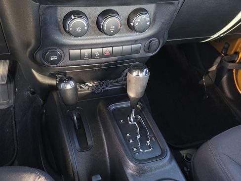 Used 2014 Jeep Wrangler Unlimited Sport image 16