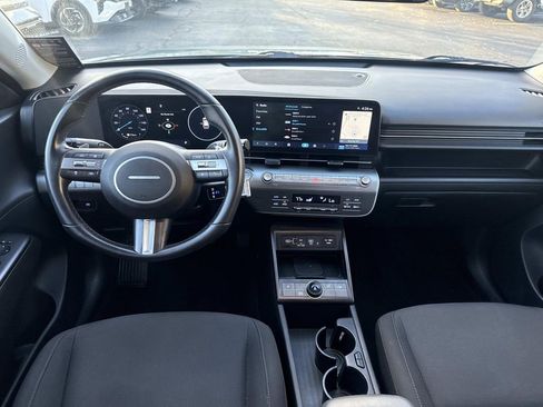 Used 2024 Hyundai Kona SEL w/ Convenience Package image 13