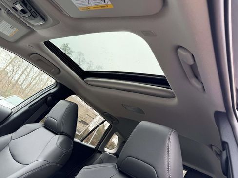 New 2026 Toyota Corolla Cross XLE image 19