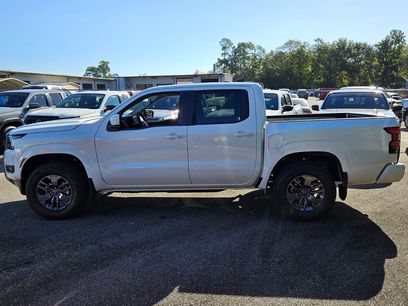 New 2026 Nissan Frontier SV w/ SV Convenience Package