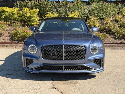 New 2025 Bentley Flying Spur Plug-In Hybrid image 14