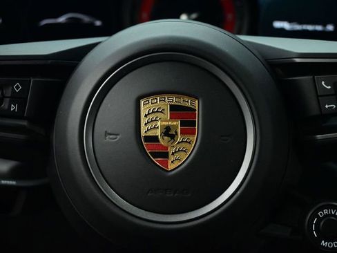 Used 2023 Porsche 911 Carrera S RWD image 36