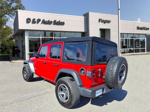 Used 2018 Jeep Wrangler Unlimited Sport S image 3