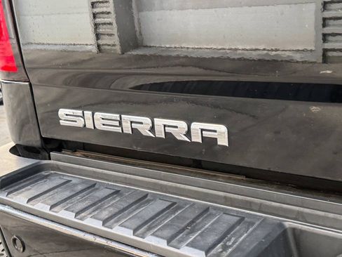Used 2016 GMC Sierra 2500 Denali AWD/4WD image 21