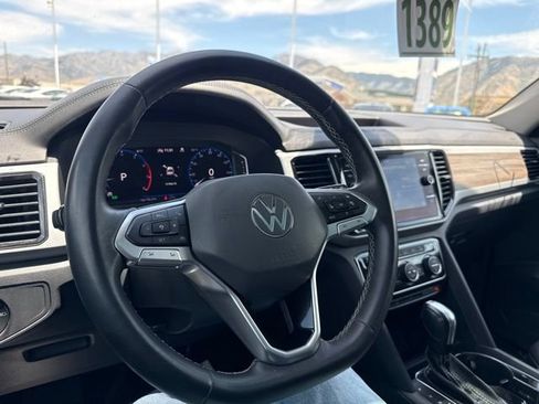 Used 2021 Volkswagen Atlas SEL AWD/4WD image 16