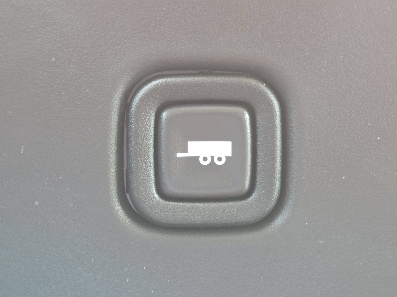 New 2026 GMC Savana 2500 Extended w/ Driver Convenience Package RWD image 4