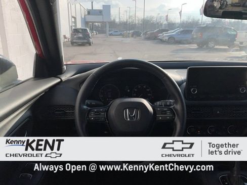 Used 2024 Honda HR-V Sport image 16