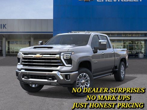New 2026 Chevrolet Silverado 2500 LTZ w/ LTZ Premium Texas Edition AWD/4WD image 6