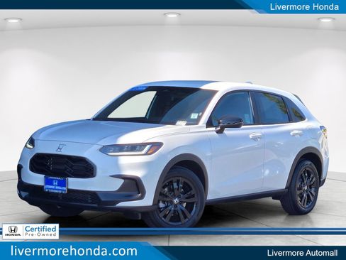 Used 2026 Honda HR-V Sport image 1