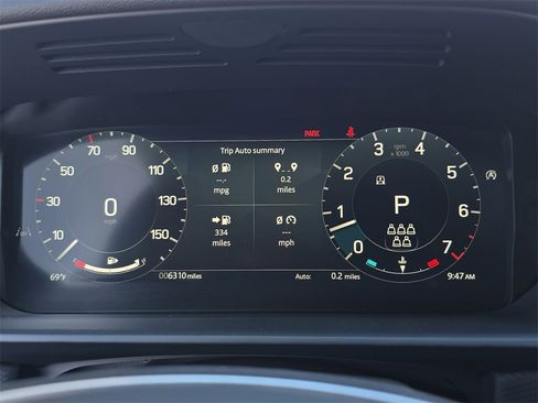 Used 2025 Land Rover Discovery Dynamic SE image 21