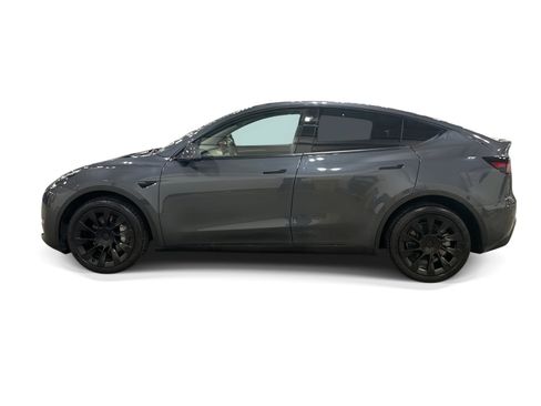 Used 2023 Tesla Model Y Long Range AWD/4WD image 3