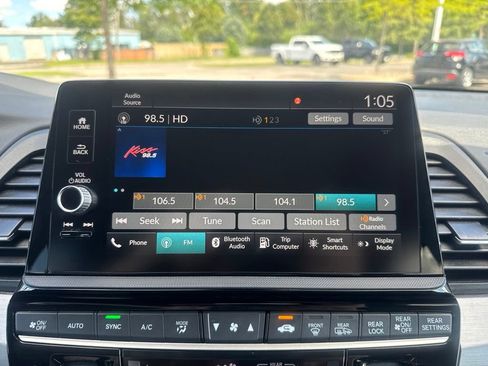 Certified 2025 Honda Odyssey EX-L image 39