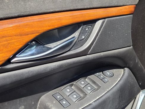 Used 2016 Cadillac Escalade Premium RWD image 24
