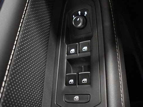 New 2025 Volkswagen Atlas SEL image 35
