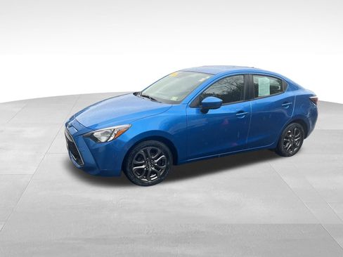 Used 2019 Toyota Yaris LE FWD image 5