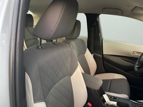 Used 2023 Toyota Corolla LE image 16