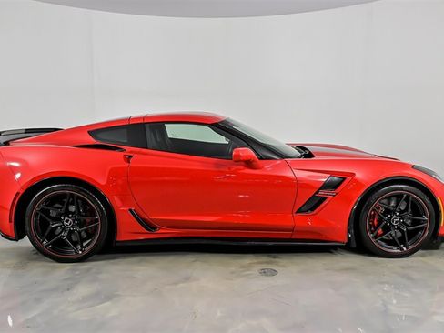 Used 2018 Chevrolet Corvette Grand Sport RWD image 10