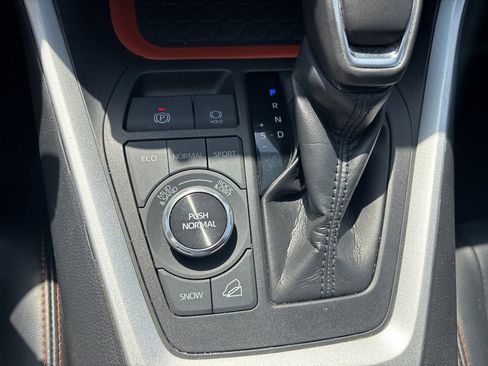 Used 2024 Toyota RAV4 Adventure AWD/4WD image 21