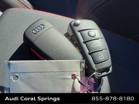 Certified 2025 Audi Q3 2.0T Premium Plus w/ Premium Plus Package AWD/4WD image 28