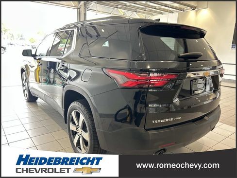 Certified 2023 Chevrolet Traverse LT w/ LT Premium Package AWD/4WD image 5