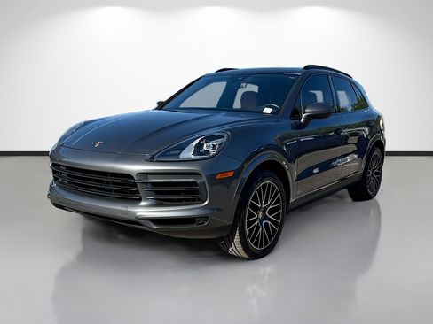 Used 2019 Porsche Cayenne AWD image 7