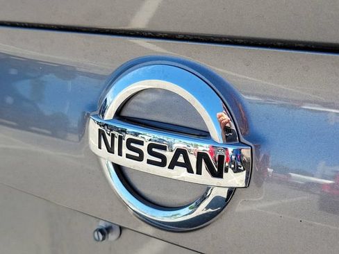 Used 2021 Nissan Rogue Sport S FWD image 8