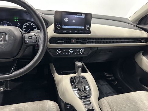 Certified 2024 Honda HR-V LX image 18