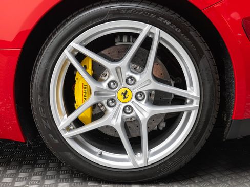 Certified 2016 Ferrari California T RWD image 61