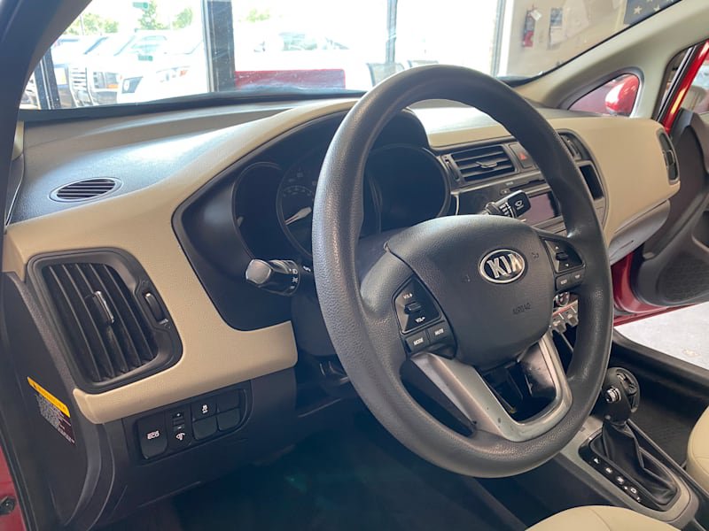Used 2013 Kia Rio LX w/ PWR Pkg FWD image 13