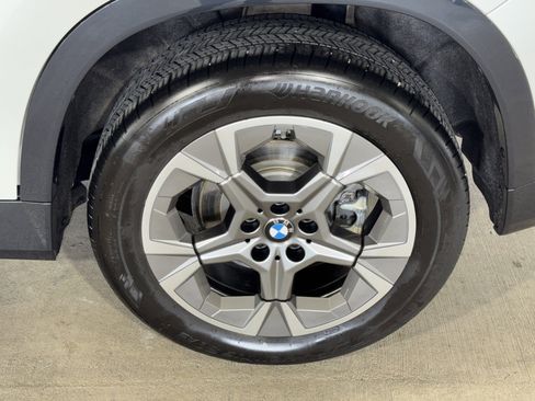 Certified 2025 BMW X1 xDrive28i w/ Premium Package image 36