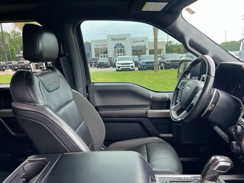 Used 2019 Ford F150 Raptor w/ Equipment Group 802A Luxury AWD/4WD image 15