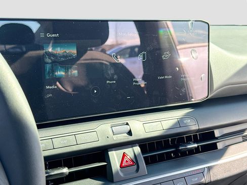 New 2026 Kia K4 LXS image 8