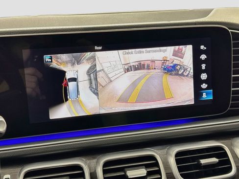 Certified 2022 Mercedes-Benz GLS 450 4MATIC image 16