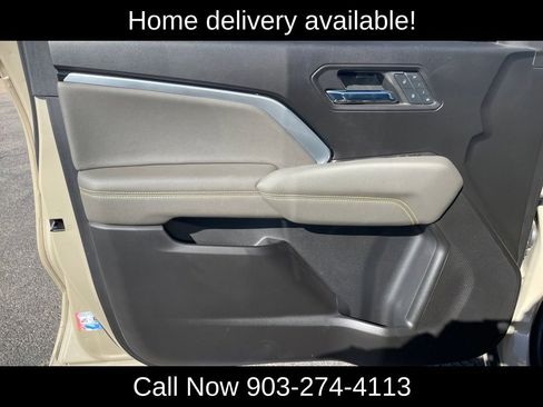 Used 2023 Chevrolet Colorado ZR2 w/ ZR2 Convenience Package III image 13