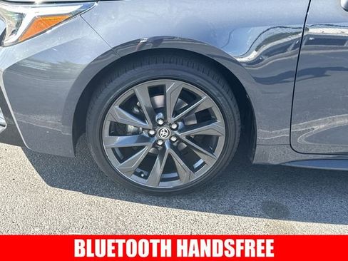 Certified 2025 Toyota Corolla SE w/ SE Premium Package image 4