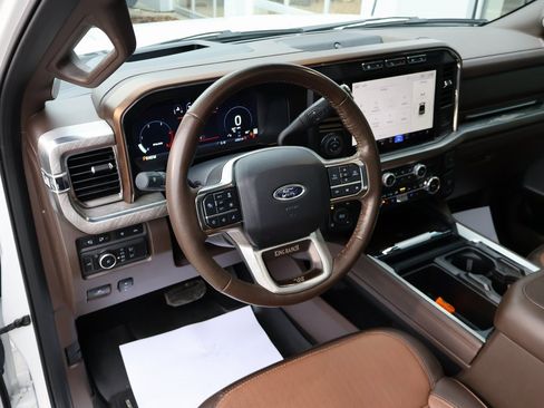 Used 2024 Ford F350 King Ranch w/ Chrome Package image 34