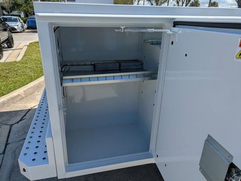 New 2025 Ford F450 XL image 14