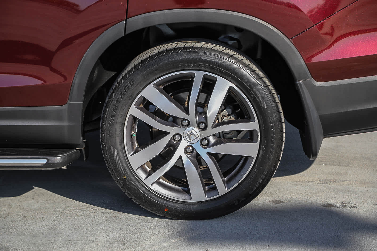 Used 2016 Honda Pilot Elite image 10