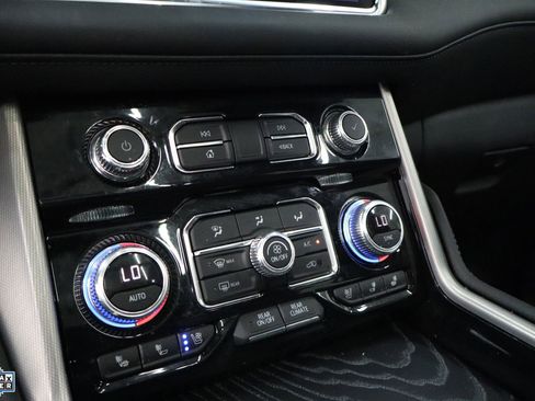 Used 2024 GMC Yukon Denali image 21