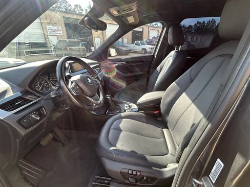 Used 2016 BMW X1 xDrive28i AWD/4WD image 4