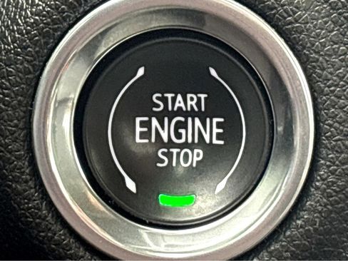 Used 2024 Chevrolet Silverado 1500 Custom image 6