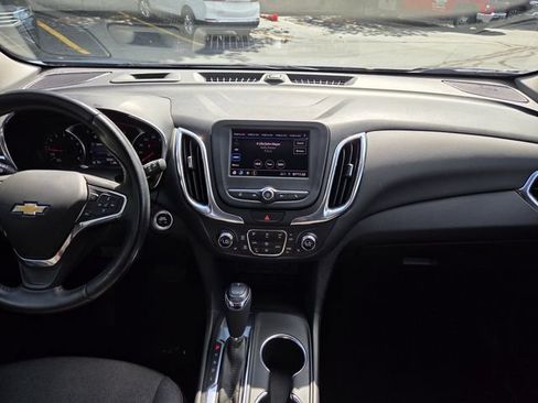 Certified 2020 Chevrolet Equinox LT w/ Driver Convenience Package FWD image 18