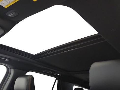 New 2025 Ford Expedition Tremor image 12