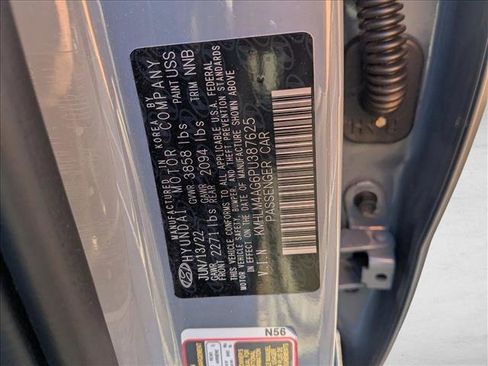 Used 2023 Hyundai Elantra SEL image 22