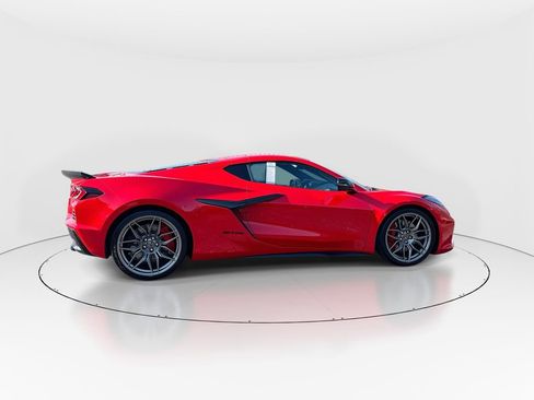 Used 2024 Chevrolet Corvette Z06 w/ Stealth Interior Trim Package image 9