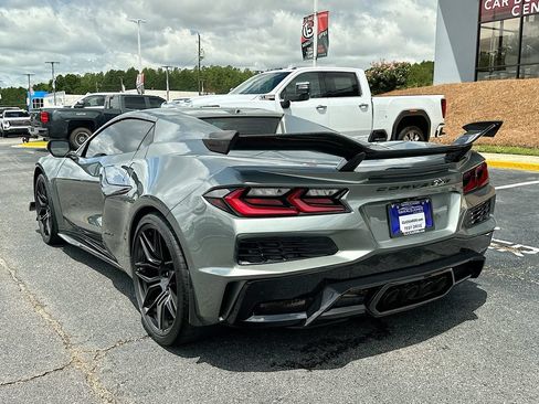 Used 2023 Chevrolet Corvette Z06 w/ Stealth Interior Trim Package RWD image 5