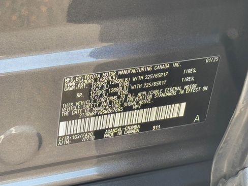 Certified 2025 Toyota RAV4 XLE image 30