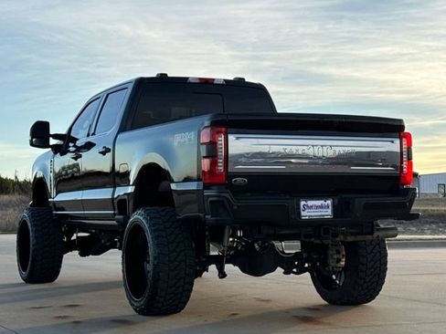 Used 2024 Ford F250 King Ranch w/ FX4 Off-Road Package AWD/4WD image 6